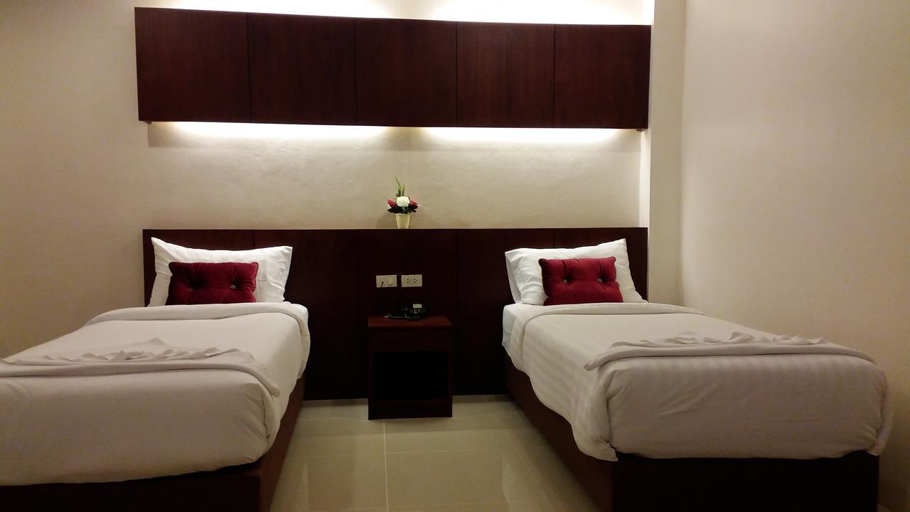 7 Sky Residency Patong Exterior foto