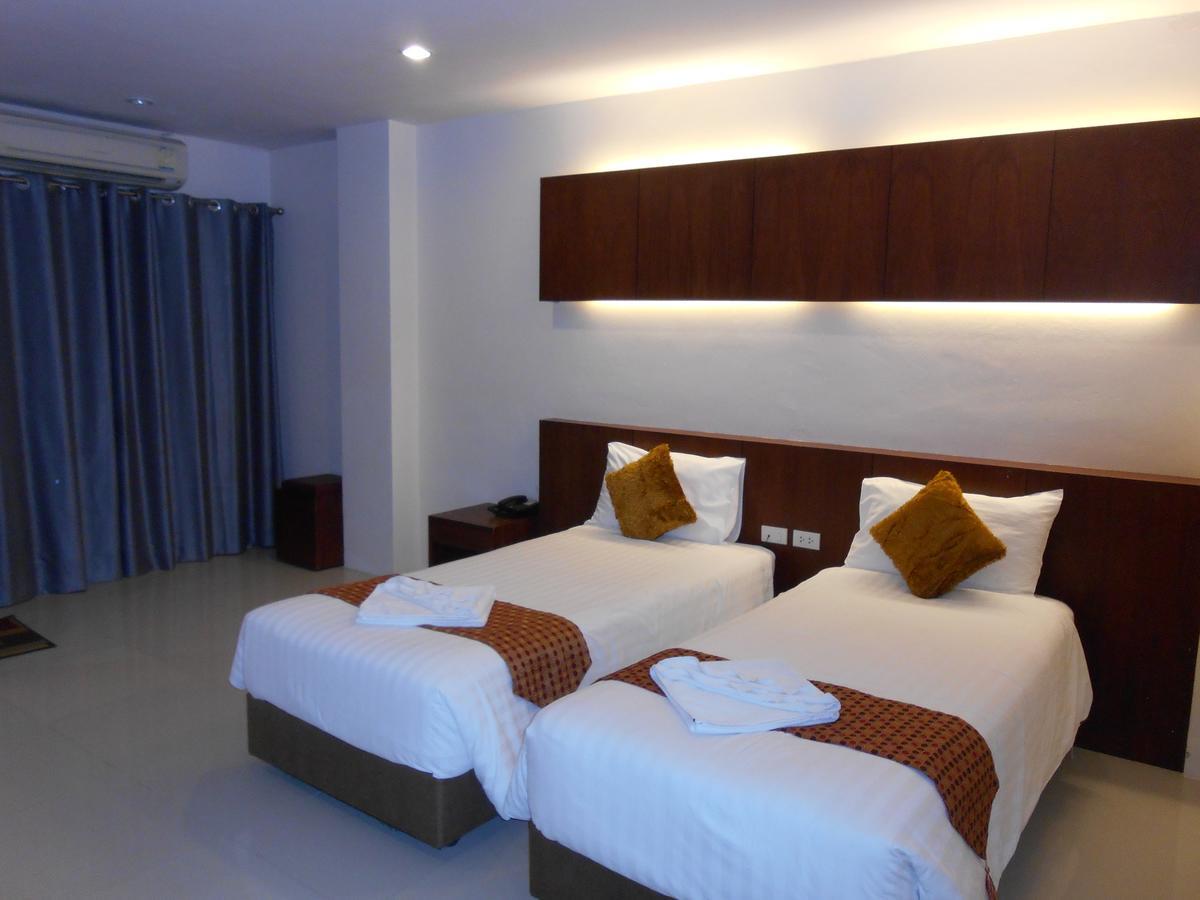 7 Sky Residency Patong Exterior foto