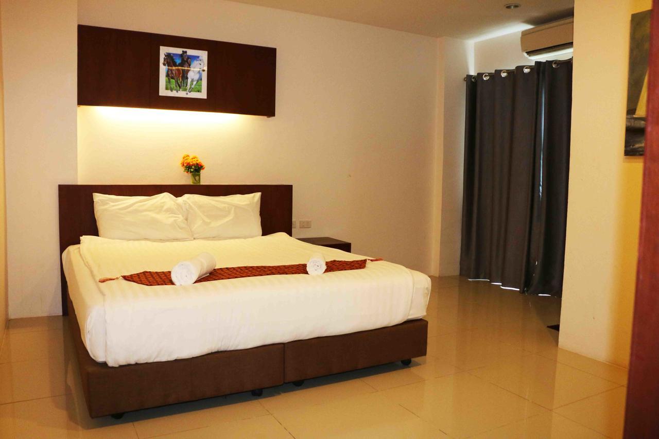 7 Sky Residency Patong Exterior foto