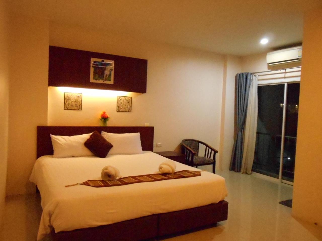7 Sky Residency Patong Exterior foto