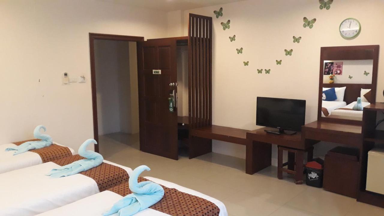 7 Sky Residency Patong Exterior foto